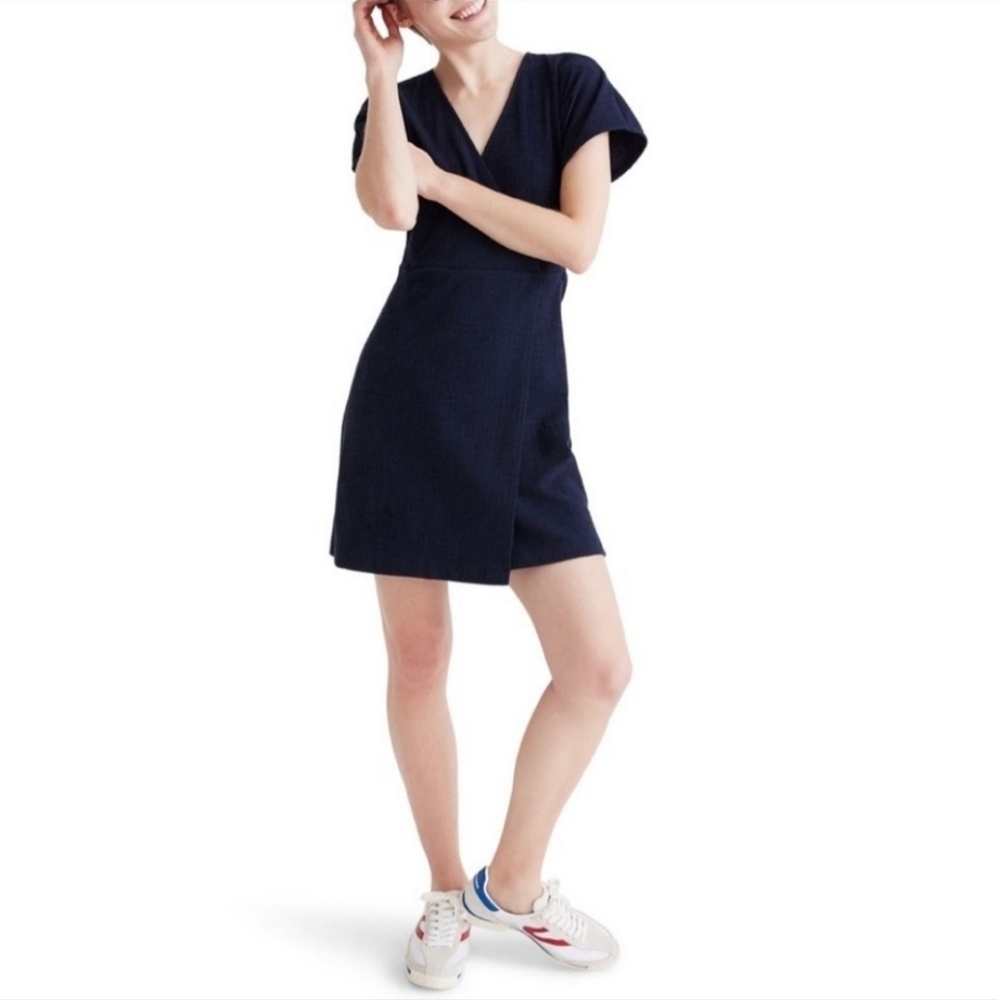 Madewell Cross-Front Flutter-Sleeve Mini Dress size medium